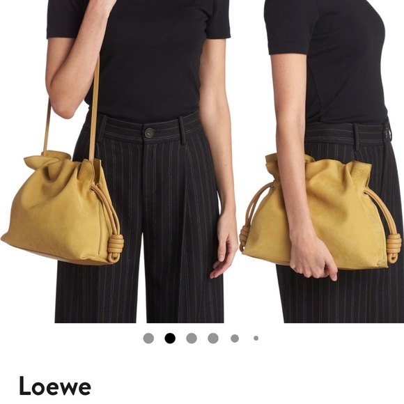 LOEWE
Flamenco leather-trimmed nubuck clutch - Picture 12 of 16